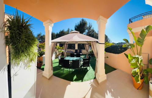 Calpe Casa adosada entorno playa y montaña tranquilidad relax jacuzzi piscina wifi aire jardin barbacoa y parking - Foto 14