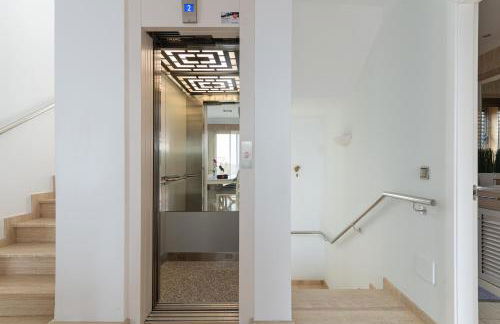 Luxury 5 star Villa Violetta with amazing sea view, jacuzzi and heated pool - Foto 33