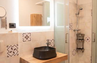 Alfio's Alpen Suite - Photo 16