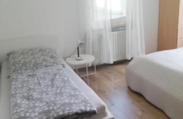 Ferienwohnung am Bodensee mit Wintergarten, Garten und Grillhaus bis 6 Person - Foto 11