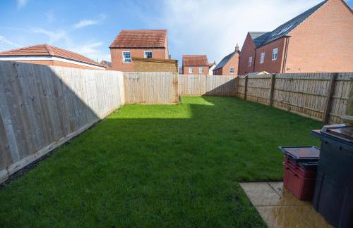 Home in Hugglescote - Long stays - Photo 9