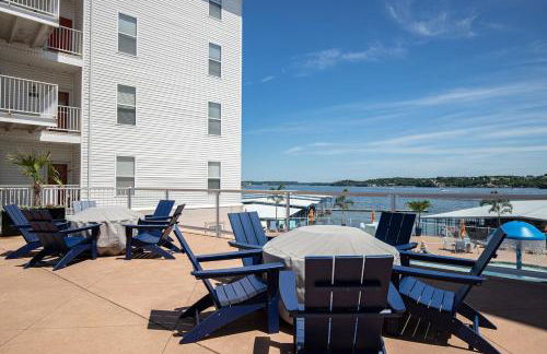Island Life! Amazing Balcony-Views-Pool and Patio - Foto 33