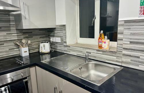 New Modern 3 Bed En-suites City Centre Apartment - Sleeps 8- Paid Parking Options - Foto 10