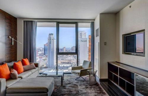 Strip View Luxury Studio No Resort Fee Palms Place - Foto 2