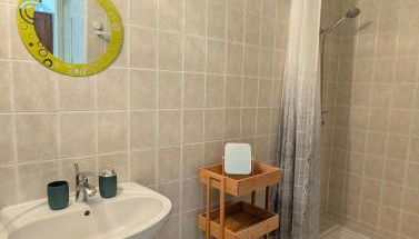 Évasion vigneronne, jolie maison de village en pierre - Foto 5, towels, Shower