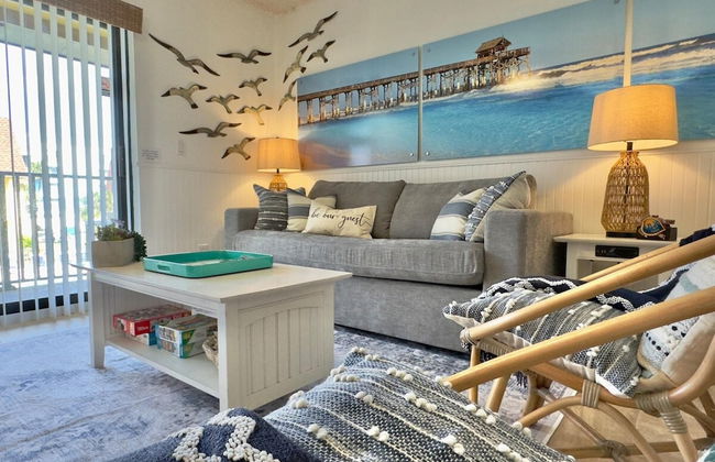 Pier Pressure Beachfront w Pool - Foto 26