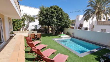 Apartamento Alborán - Foto 4, Garden, sunbed, Garden view