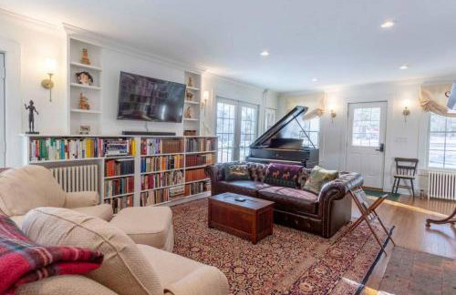 Beautifully Restored Home in Manchester Village - Foto 3