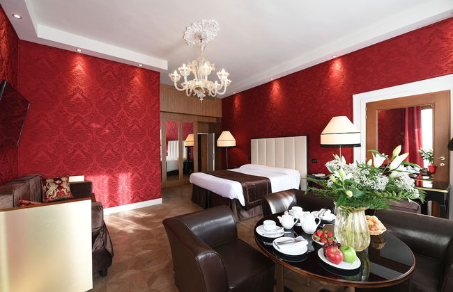 Locanda Leon Bianco on the Grand Canal - Photo 4