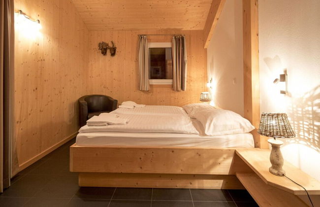 Appealing Chalet With Infrared Sauna - Photo 9