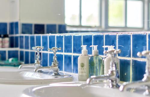 Surreys Secret Retreat for family & friends - Pass the Keys - Foto 31