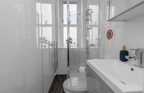 Free Parking - City Centre - Stunning Views - Great Location - Foto 17