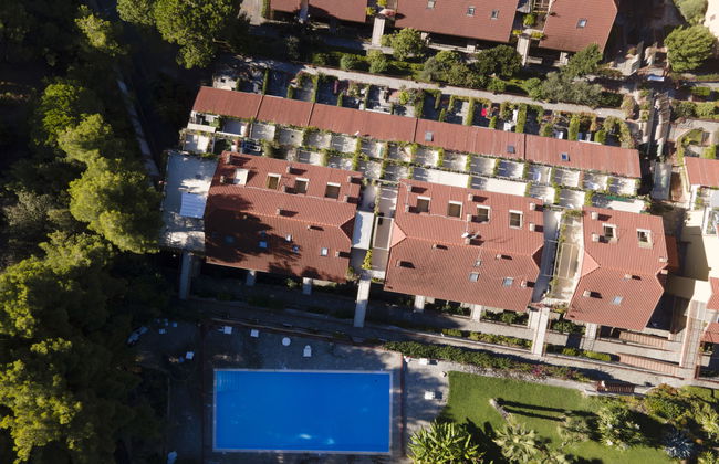 2 bedroom Apartment in Ospedaletti with swimming pool and terrace - Photo 4