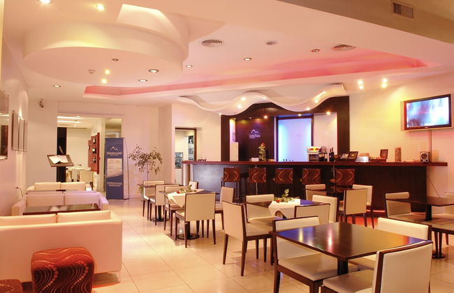 Montañas Azules Apart Hotel - Photo 33