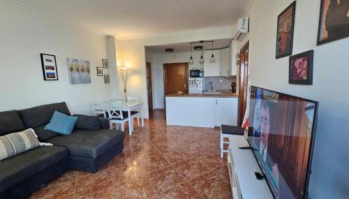 La Roca-Mediterráneo Views, 8th Floor-New Kitchen- POOL- Parking-Air Conditioning, Ceiling Fans & Free WIFI - Photo 4