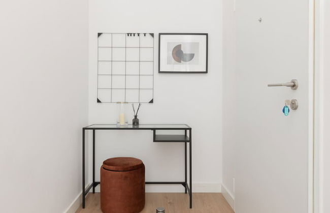 Warsaw Apartment Jurajska by Renters - Photo 2