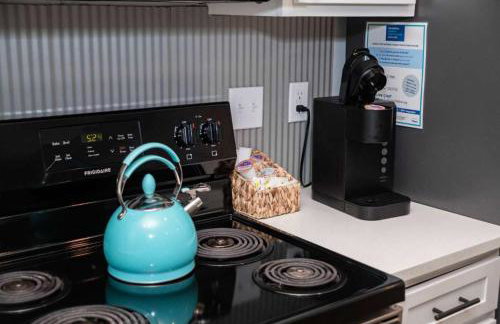 Fun Cozy 1 Br King Apts - 1 25 Mile Walk to TIAA Bnk Fld - Foto 12