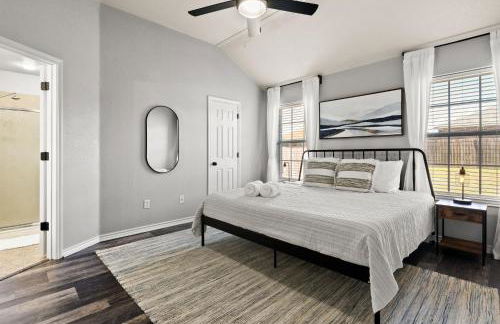 Luxurious MTZ Homes Modern Style - Foto 16