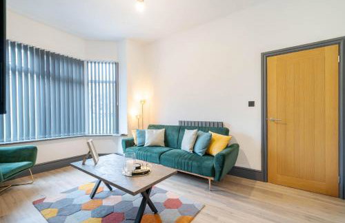 Manchester Three Bedroom House with Parking - Foto 4