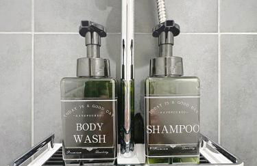 So Guest- Pépite de charme proche cathédrale, climatisation Parking - Foto 16