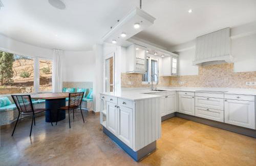 Luxury Villa with panoramic sea views - Foto 26