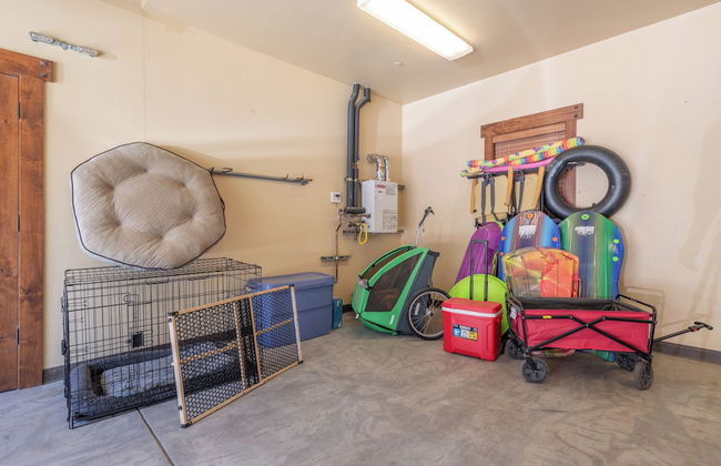 Lux Townhome Next to Village by Sierra Getaways - Photo 64