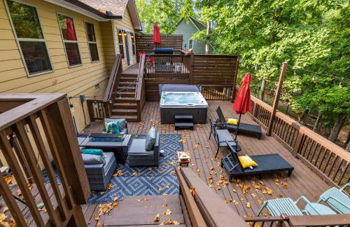 4bd Waterfront House in Lake Lanier with HotTub, FirePit, Wifi, Ping Pong and 2 Kaya - Foto 23