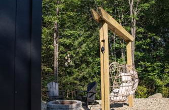 Cozy Luxury Cabin w Hot Tub, Fire Pit, King Bed - Foto 36