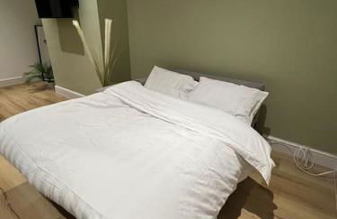 Whole House Modern Two Bedroom in Newcastle - Free Parking - Foto 13