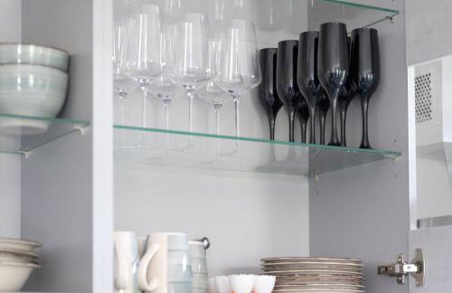 Lit Living - Luxury House - Box Spring - Parking - Exclusive Kitchen - Foto 58