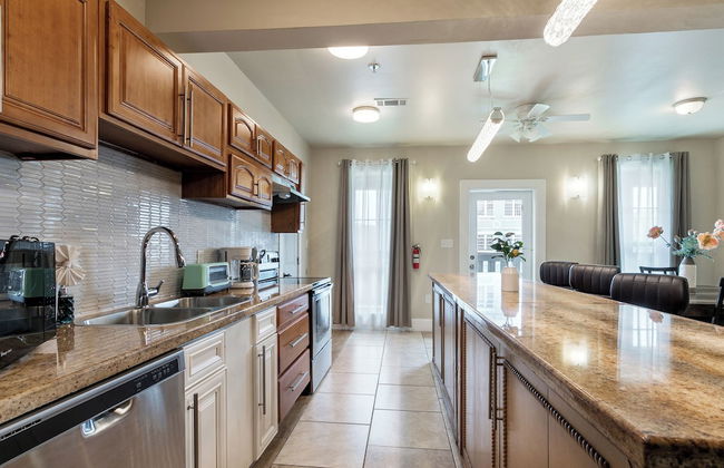 Fully Furnished Condos Near St Charles - Foto 61