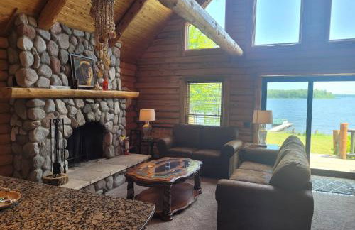 Hidden Cove - Beauty on the Lake! W Central AC! - Photo 19