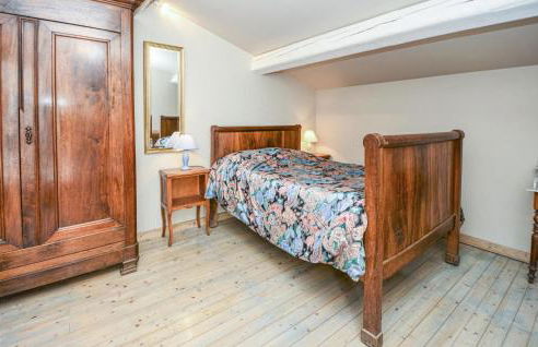 Stunning Home In Pujaut With Kitchen - Photo 28