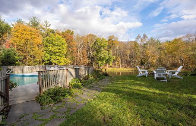 Cortland by Avantstay Charming Heritage Estate w/ Private Lake & Pool - Foto 25