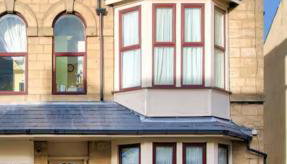 The Summit near conference centre FREE Parking - Photo 2