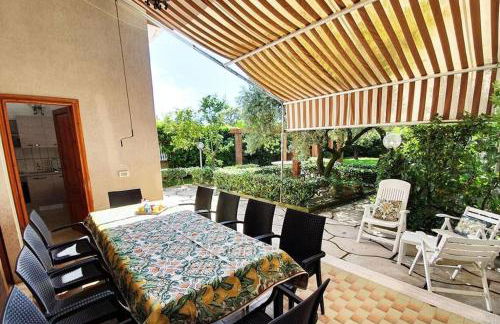 Villa degli Ulivi a pochi passi dal mare - Foto 50