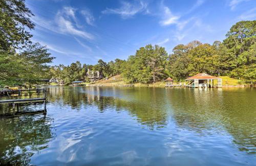 Waterfront Lake Martin Home with Private Dock and View - Foto 39