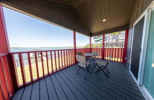 Lakefront Cottage with Hot Tub & Sunset Views - Foto 27