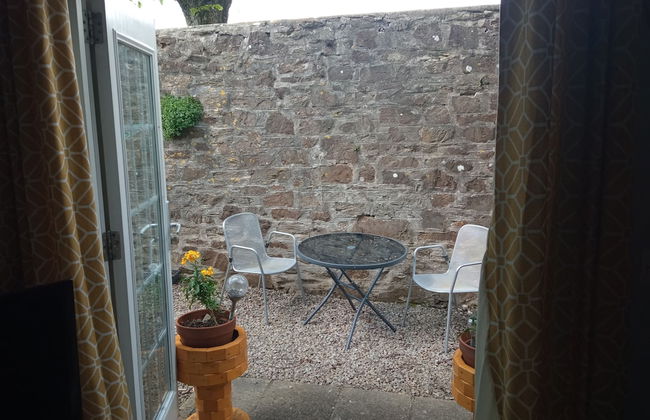 Ground Floor Cornish Retreat and Courtyard Garden - Foto 1