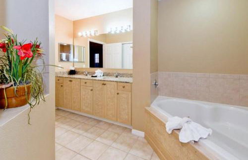 WQR Private Rentals No Resort Pool Access - Photo 16