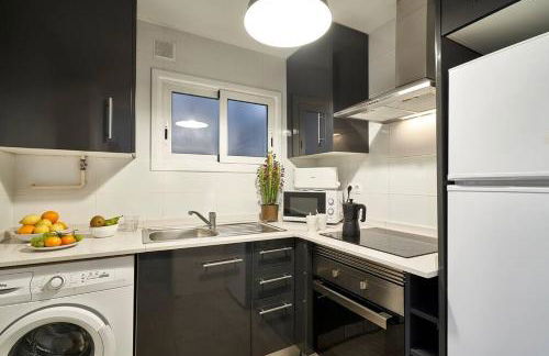 BeBarceloner Sant Andreu Apartments - 3 bedrooms - Photo 13