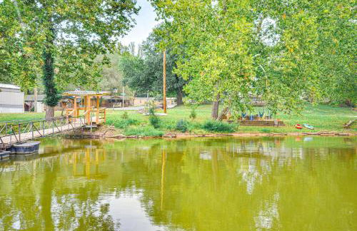 Cozy Cottage with Deck Walk to Lake of the Ozarks! - Foto 32