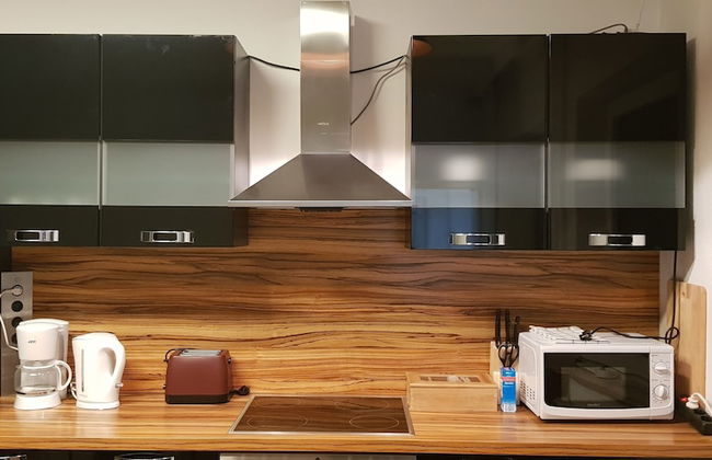 Spacious House - Photo 7