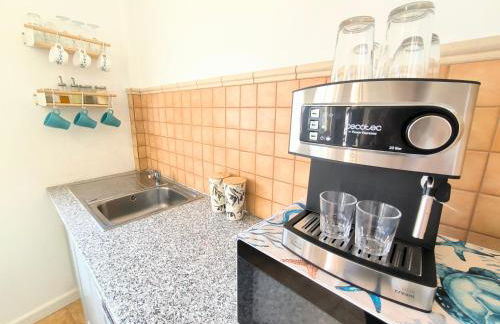 Casa Dace Renovated Studio - Fast Wi-Fi, Near Ocean, Ideal for Long Stays - Foto 3