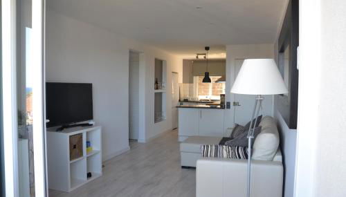 Apartamento recien reformado a 300 metros del mar - Foto 4