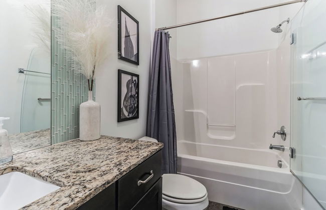 Centennial Park Condo Near Broadway Sleeps 4 - Foto 20