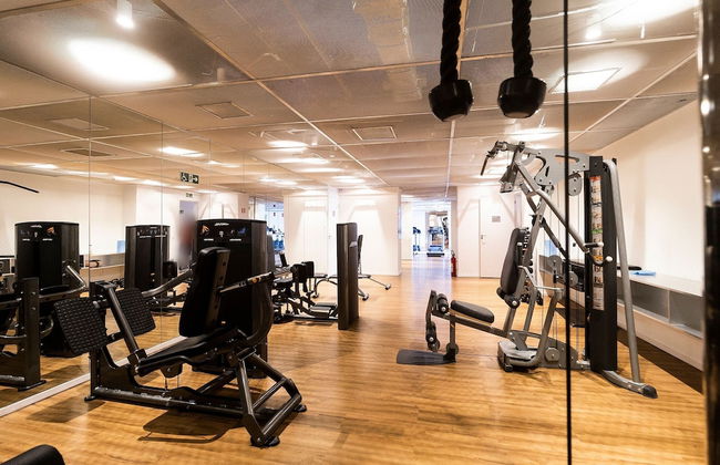 Apartamento moderno com piscina e AC - Foto 19