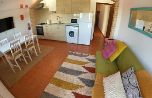 Algarve, renovated T1 apartment in S Bras de Alportel - Foto 7