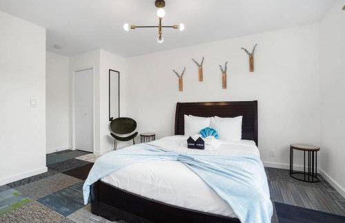 Spacious 5BR Coastal Retreat - 8 Beds Beach & Golf - Old - Photo 11