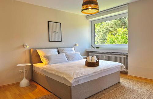 HyggeLiving - DELUXE - 90qm - Balkon - Gartenblick - 55 Zoll TV - Boxspringbetten - Hunde - Kinder - Fahrradkeller - Foto 22